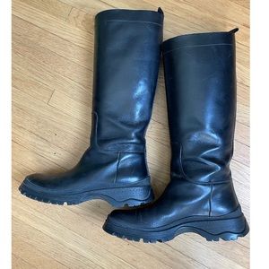 PRADA ITALY black mid-calf leather boots 37/US7 in great condition.